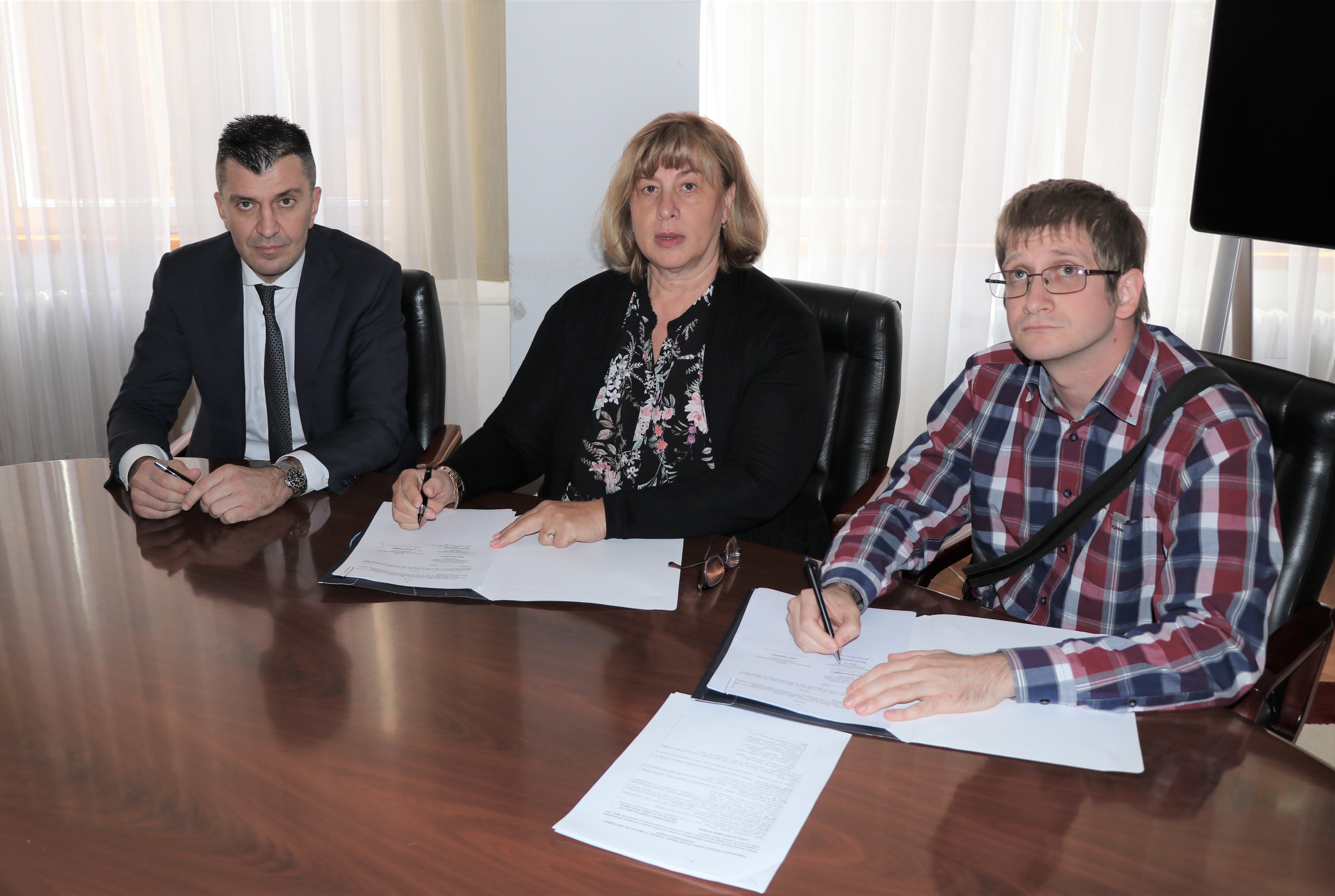 Потписан колективни уговор фонда ПИО