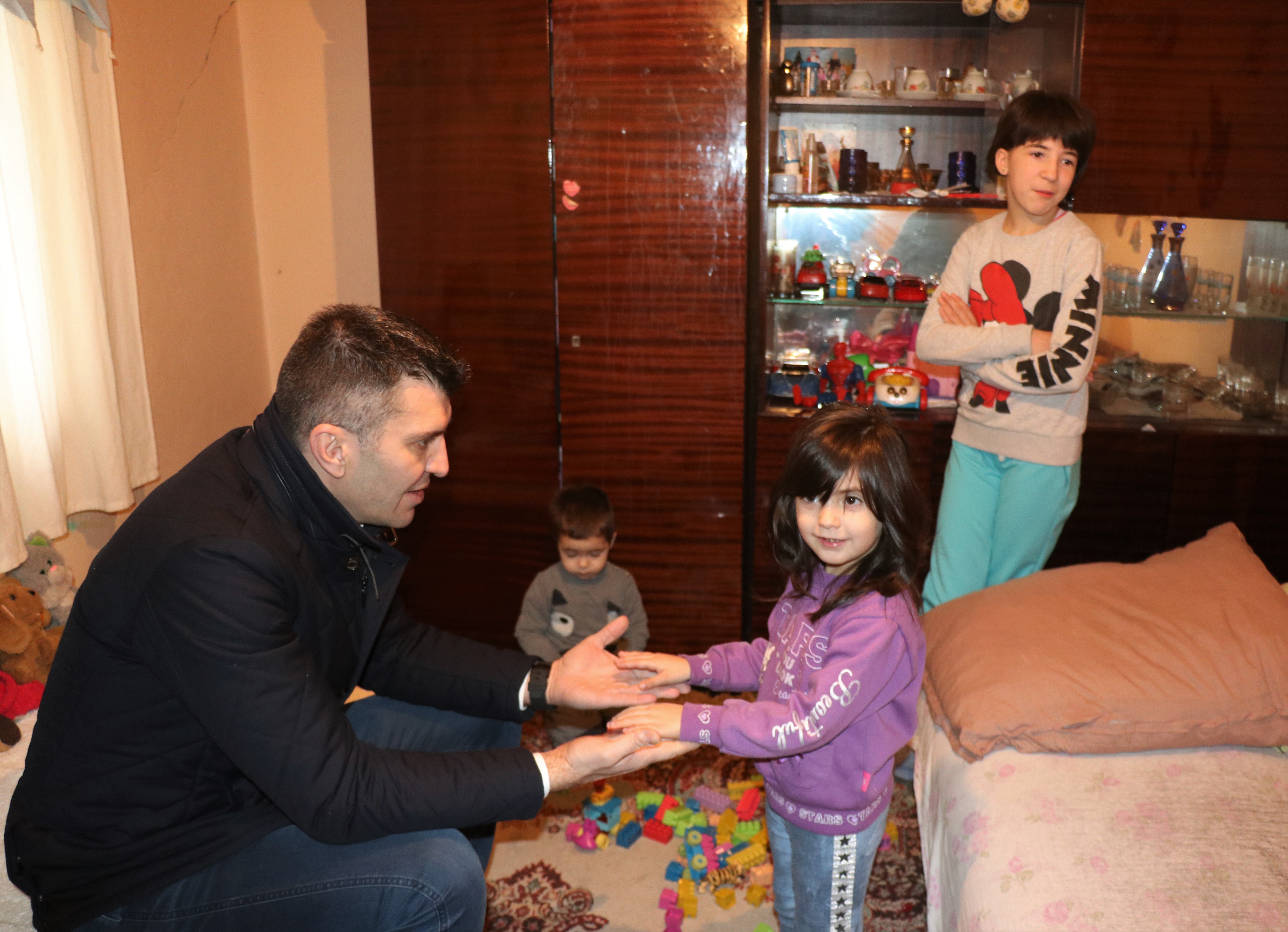 Ђорђевић посетио самохрану мајку са троје деце из Чачка