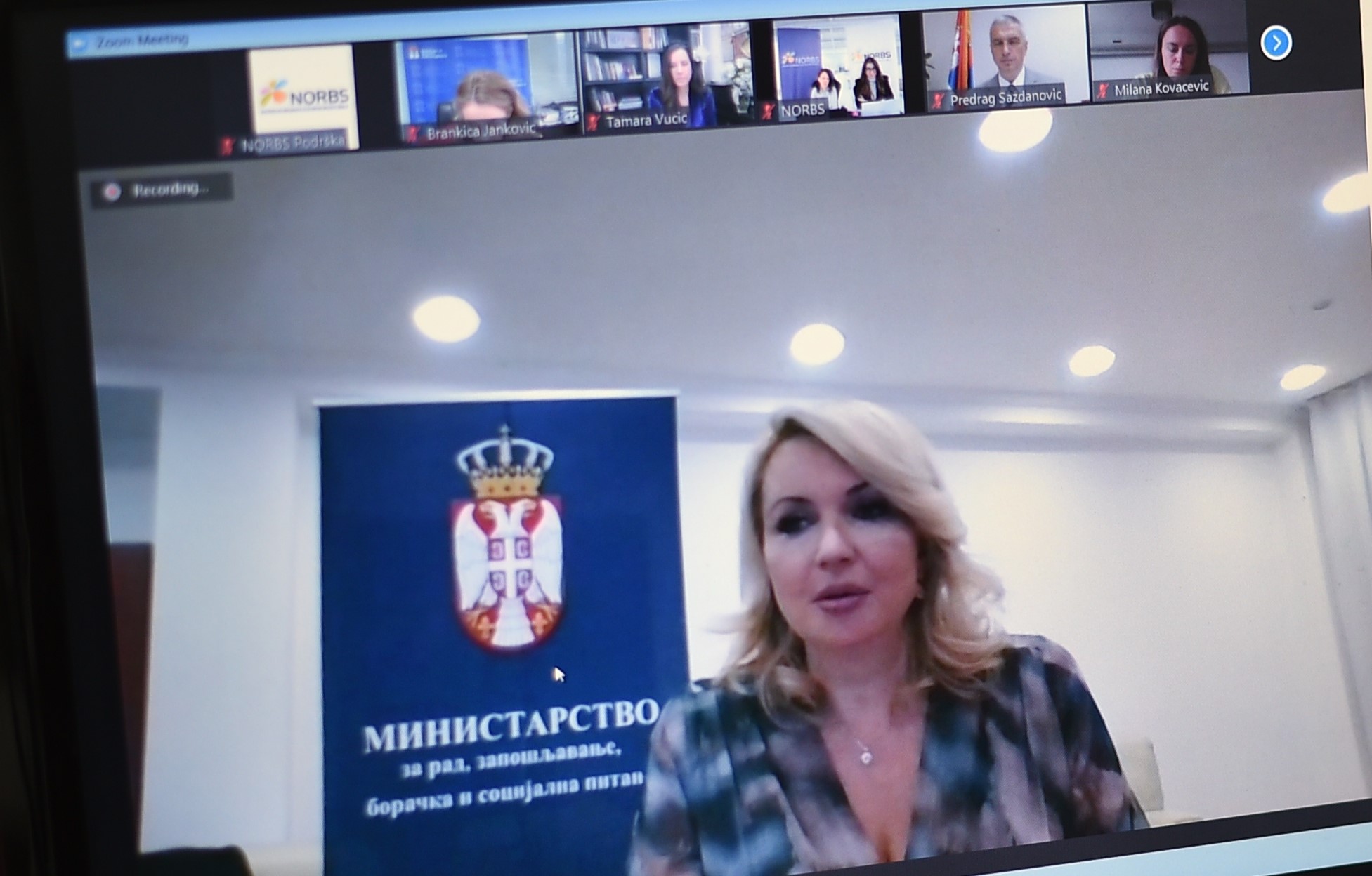 Унапређење права из области рада и социјалне заштите оболелих од ретких болести