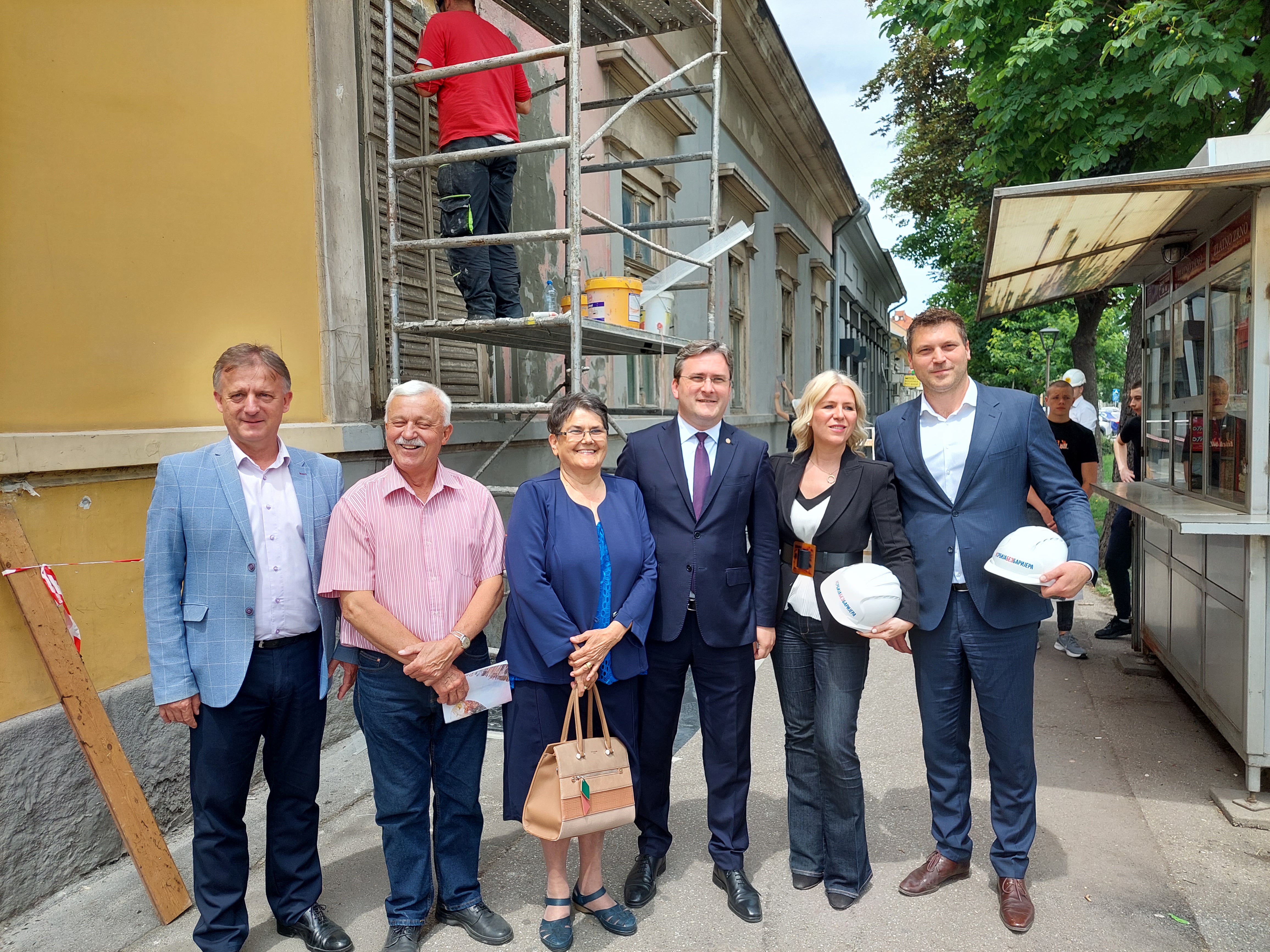 Селаковић обишао радове у Удружењу инвалида рада и особа са инвалидитетом у Панчеву