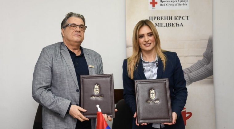 Министарство за рад помогло Црвени крст: нова возила за Мајданпек и Медвеђу стижу на терен