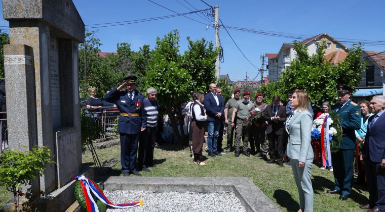 Први пут одата почаст руским и српским војницима у Калуђерици: Ђурђевић најавила реконструкцију спомен - обележја