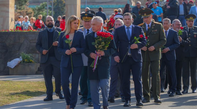 Ђурђевић Стаменковски: Слободу смо извојевали заједно са савезницима - чувамо стара пријатељства за нова времена