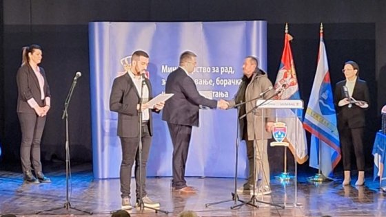 ДОДЕЛА БОРАЧКИХ СПОМЕНИЦА У КЊАЖЕВЦУ И СОКОБАЊИ