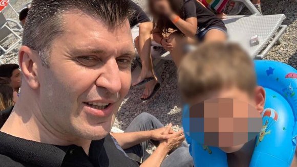 Министар Ђорђевић обишао малишане из Звечанске на летовању у Црној Гори