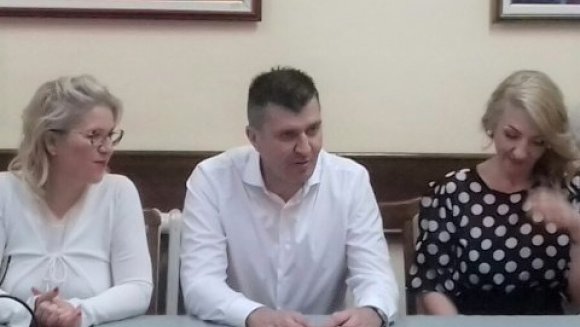 Министар Ђорђевић посетио Геронтолошки центар у Кањижи и Дневни боравак за децу са посебним потребама у Чоки