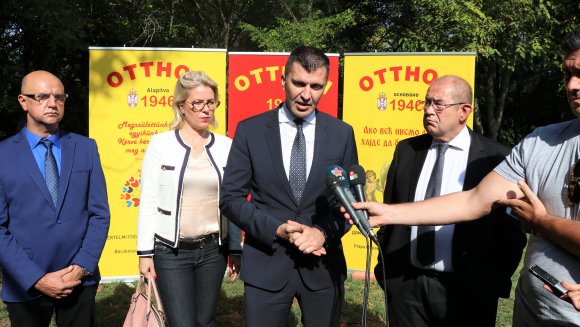 Министар Ђорђевић обишао Дом за лица ометена у менталном развоју „Отхон“ Стара Моравица