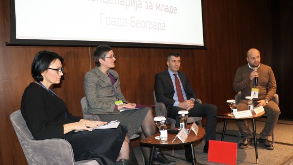 Ђорђевић: Неопходно је да младима обезбедимо боље услове на тржишту рада