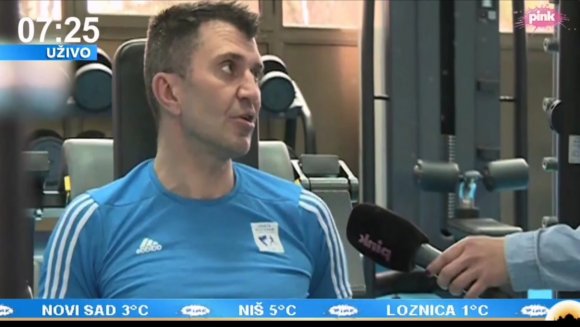 Министар Ђорђевић дан започиње вежбама, а за Пинк је открио како усклађује приватне и пословне обавезе