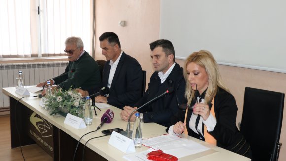 Ђорђевић у Новом Пазару о начину решавања проблема насиља