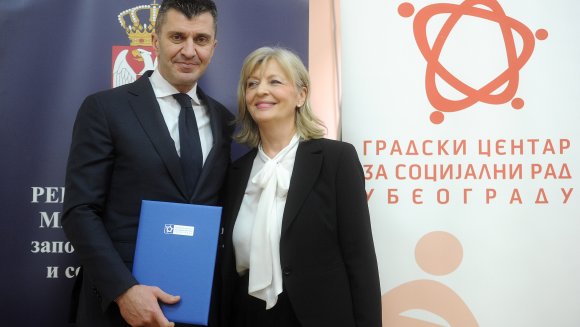 Република Србија води одговорну политику усмерену према мигрантима