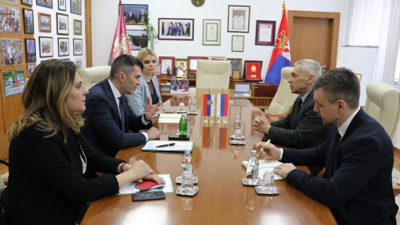 Ђорђевић са амбасадором Руске Федерације о унапређењу билатералне сарадње