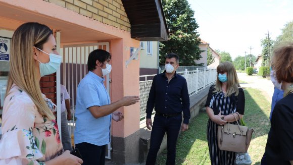 Посета Установи за смештај старих лица "Гвозден Јованчићевић" у Великом Поповцу