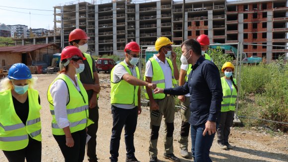 Поводом Дана грађевинара Ђорђевић обишао градилиште “Sunnyville 3” у Београду