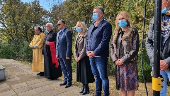 Обележен Дан сећања на страдање  цивила у Драгинцу код Лознице