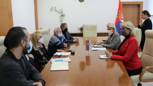 Министарка Кисић Тепавчевић са представницима  Националне организације особа са инвалидитетом Србије