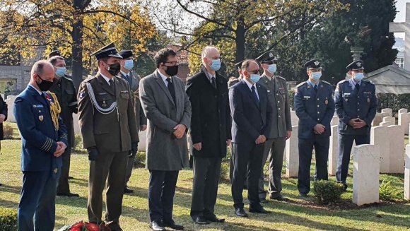 Одата почаст пољским официрима и подофицирима страдалим у време Другог светског рата
