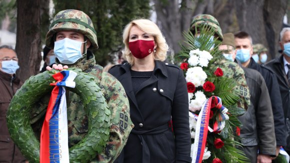 Кисић Тепавчевић: Неговањем успомене на хероје чувамо свој идентитет и историју