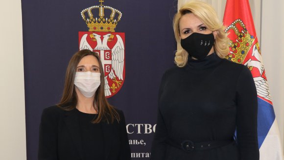 Кисић Тепавчевић са амбасадорком Аустралије о интезивирању сарадње у области рада, запошљавања, борачких и социјалних питања