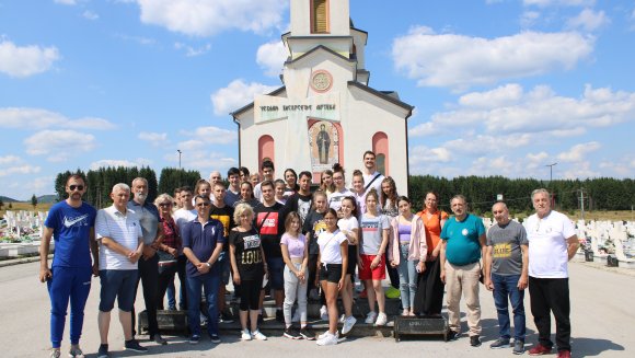 Деца из породица бораца из Ниша у посети Илиџи у Републици Српској