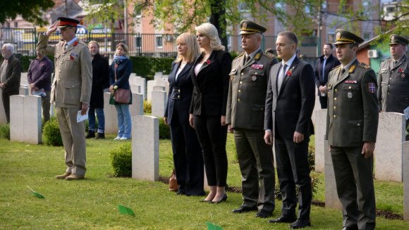 Министарка Кисић положила цвеће поводом ANZAC дана