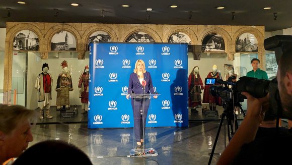 Међународни дан избеглица – отворена изложба „Шта су понели са собом“