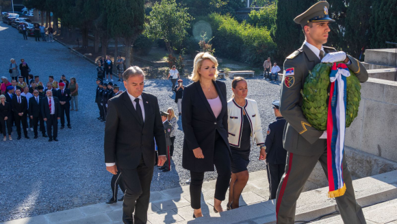https://www.minrzs.gov.rs/sr/aktuelnosti/vesti/104-godine-od-proboja-solunskog-fronta-vecno-hvala-za-slobodu-i-mir