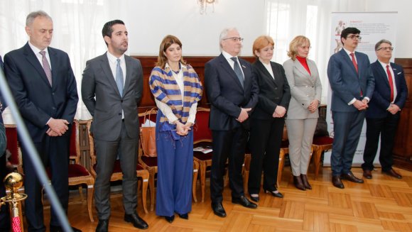 Министартсво за подршку програмима Црвеног крста Србије издвојило 535 милиона динара