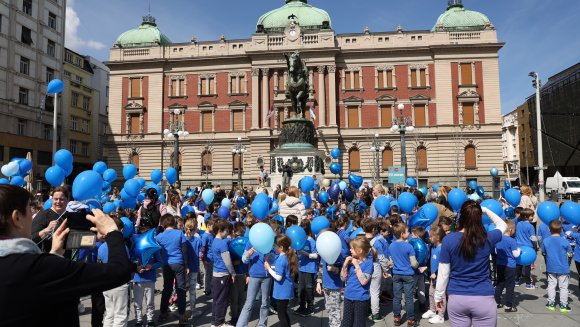 Помоћник министра Барошевић на обележавању Светског дана особа са аутизмом