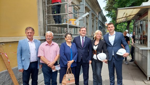 Селаковић обишао радове у Удружењу инвалида рада и особа са инвалидитетом у Панчеву