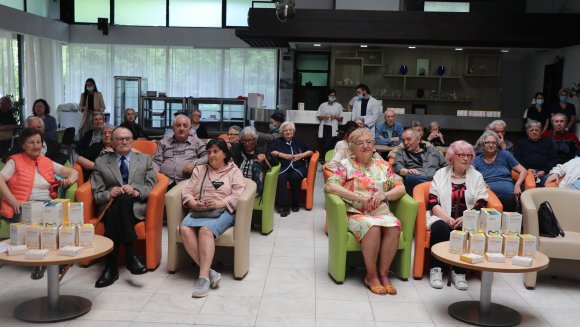 Геронтолошком центру Београд донирани суплементи у вредности неколико милиона динара