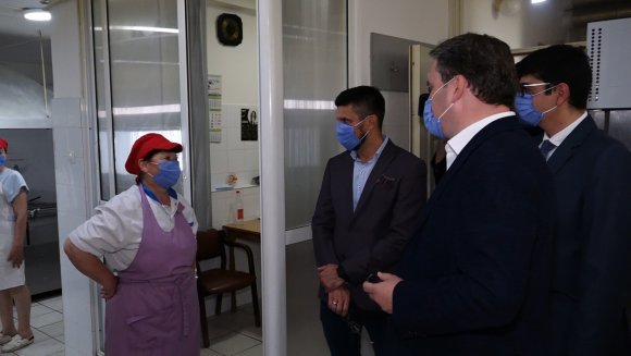 Министар Селаковић у ГЦ Јагодина: Ми показујемо колико смо озбиљна, одговорна власт која брине о свим грађанима