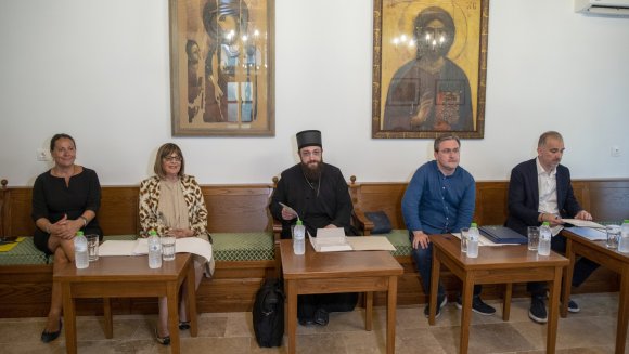 Селаковић: Обнављајући Хиландар, обнављамо Србију