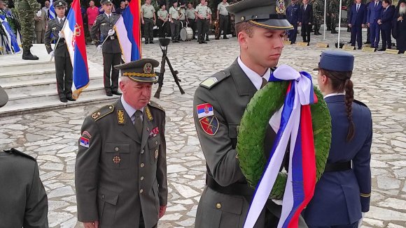 Положени венци у Поликастру