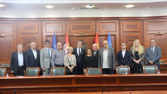 Министар Селаковић на састанку са представницима синдиката пензионера