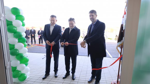 Министар Селаковић отворио објекат намењен за дневни боравак особа са инвалидитетом  ,,Вера“