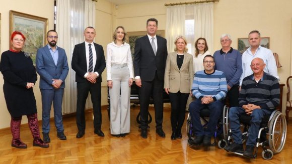 Барошевић - Успешно реализован пројекат ,,Без баријера до институција“ у Шапцу