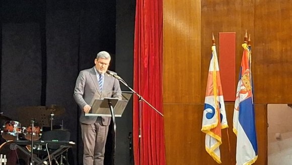 Министар Старовић одржао беседу на Свечаној духовној академији