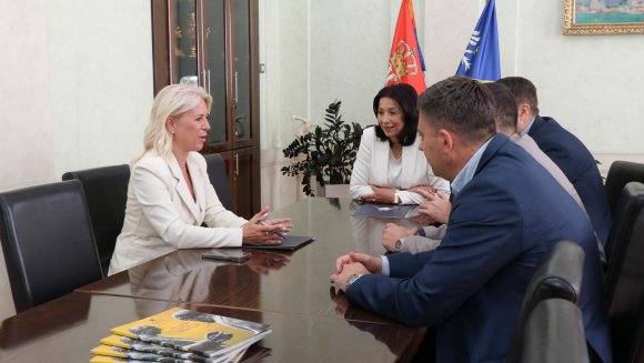 УЖИЦЕ БЕЗ БАРИЈЕРА