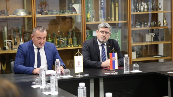 Министар Старовић потписао Споразум о сарадњи у области противминске делатности