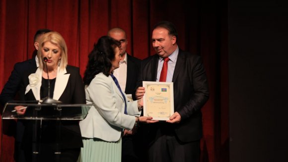 Државни секретар Министарства Зоран Рајовић, присуствовао је свечаној академији поводом Међународног дана Рома, одржаној у Крагујевцу.