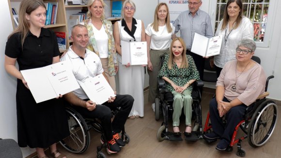 Додељене награде добитницима конкурса „Ј=ДНАКИ 2024“ и фото-конкурса „Србија без баријера“