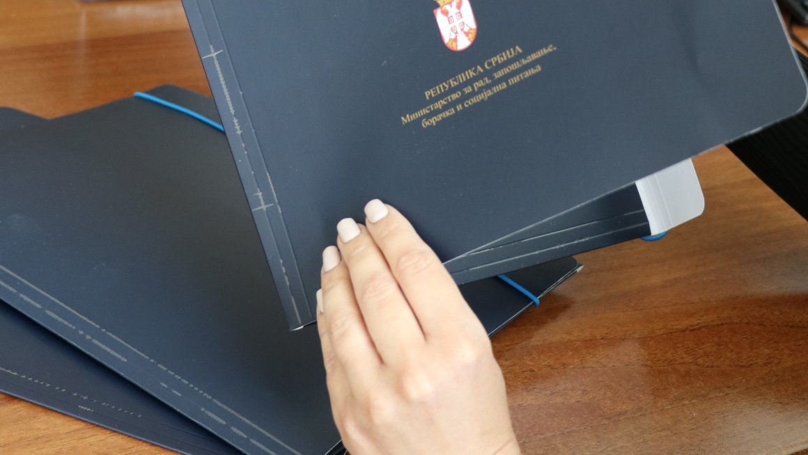Са Иницијативом о побољшању положаја корисника у установама социјалне заштите