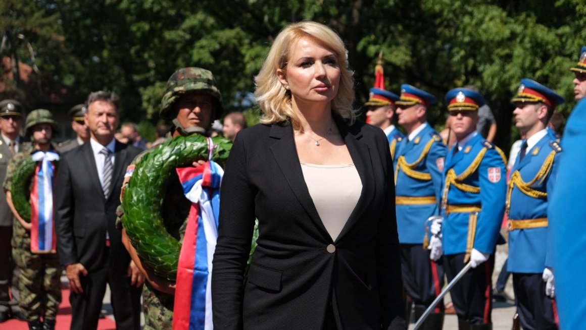 100 година од смрти краља Петра I Карађорђевића, министарка Кисић Тепавчевић предводила церемонију полагања венаца и одавања почасти