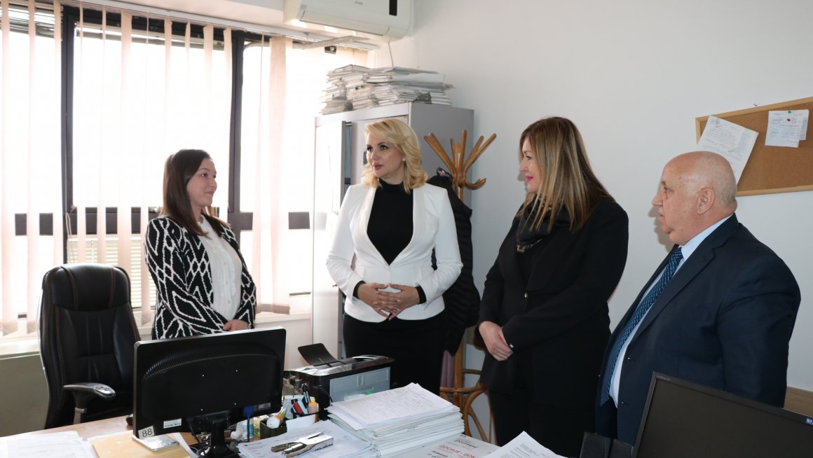 Министарка Кисић посетила Центар за социјални рад у Бујановцу