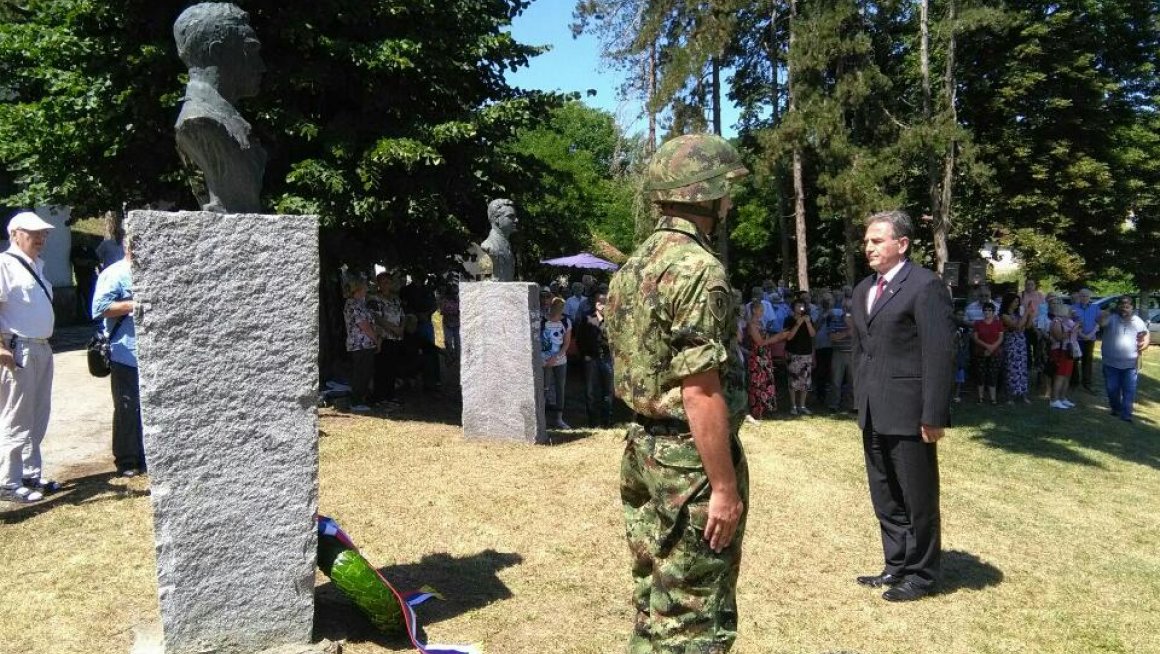 Oбележeн Дан устанка у Другом светском рату