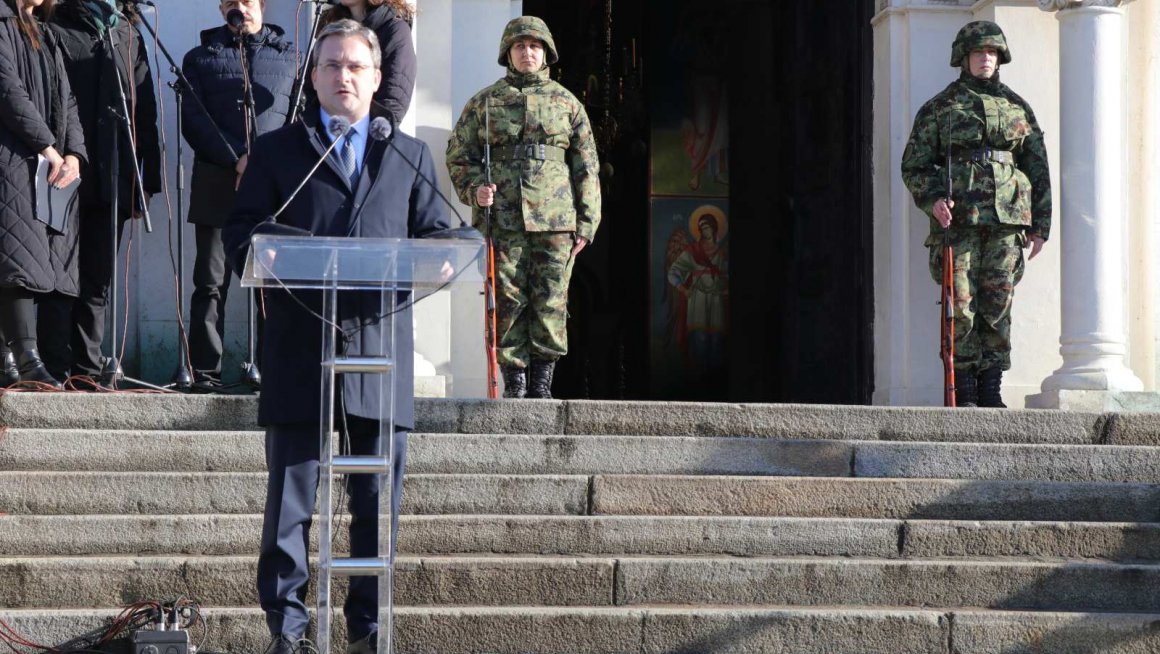 Наши преци научили су нас да мир и слобода немају цену
