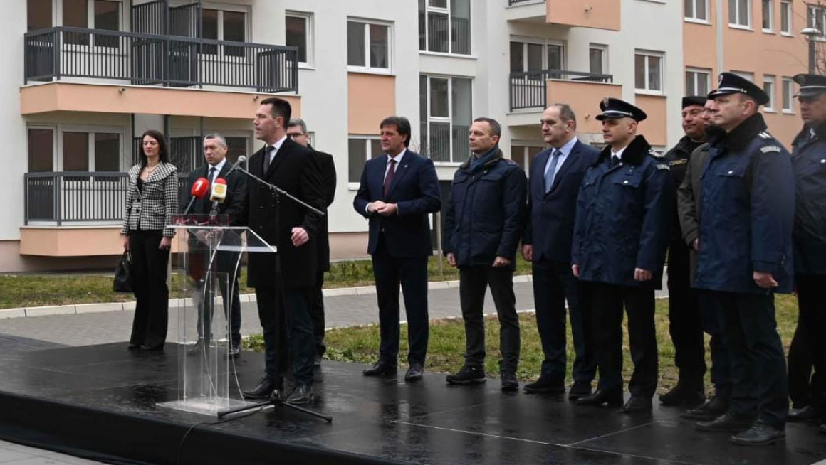 Помоћница министра на додели кључева у Краљеву