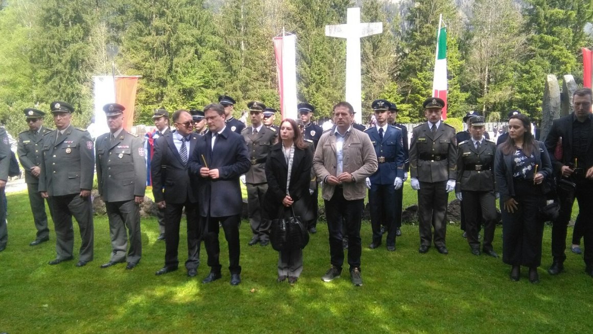 Министар Селаковић обишао меморијална места Ебензе, Хартхајми и Ашах