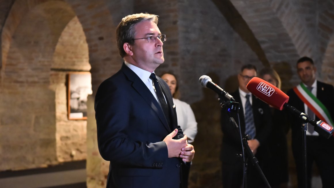 Министар Селаковић отворио изложбу ,,Од Балкана до Трентина. Одисеја српских заробљеника Првог светског рата“